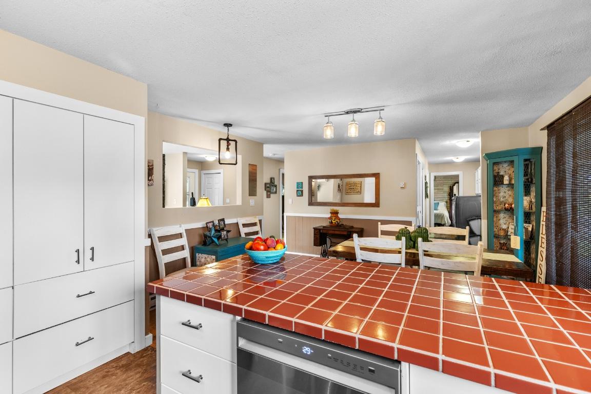 









602


Johnson

Crescent,
Oliver,




BC
V0H 1T5

