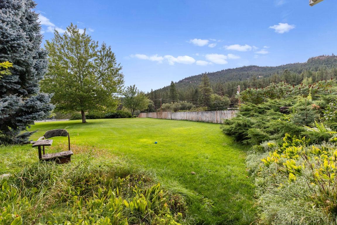 









602


Johnson

Crescent,
Oliver,




BC
V0H 1T5

