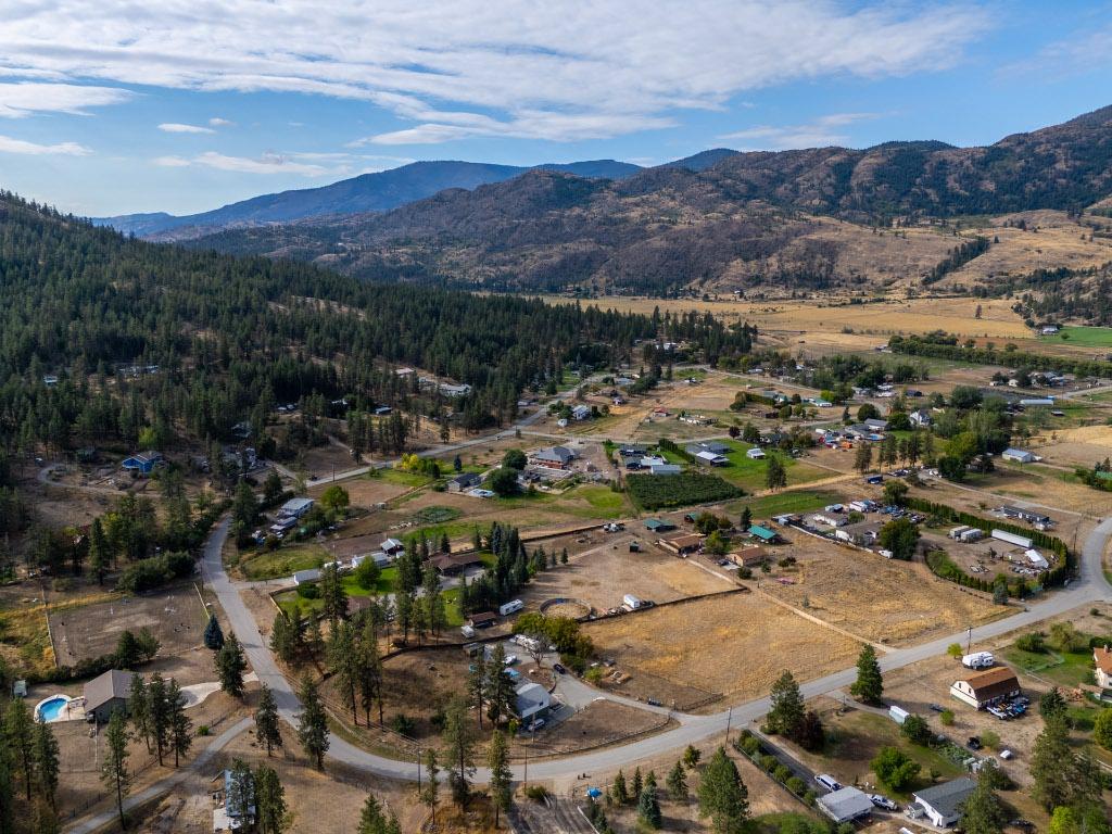 









602


Johnson

Crescent,
Oliver,




BC
V0H 1T5

