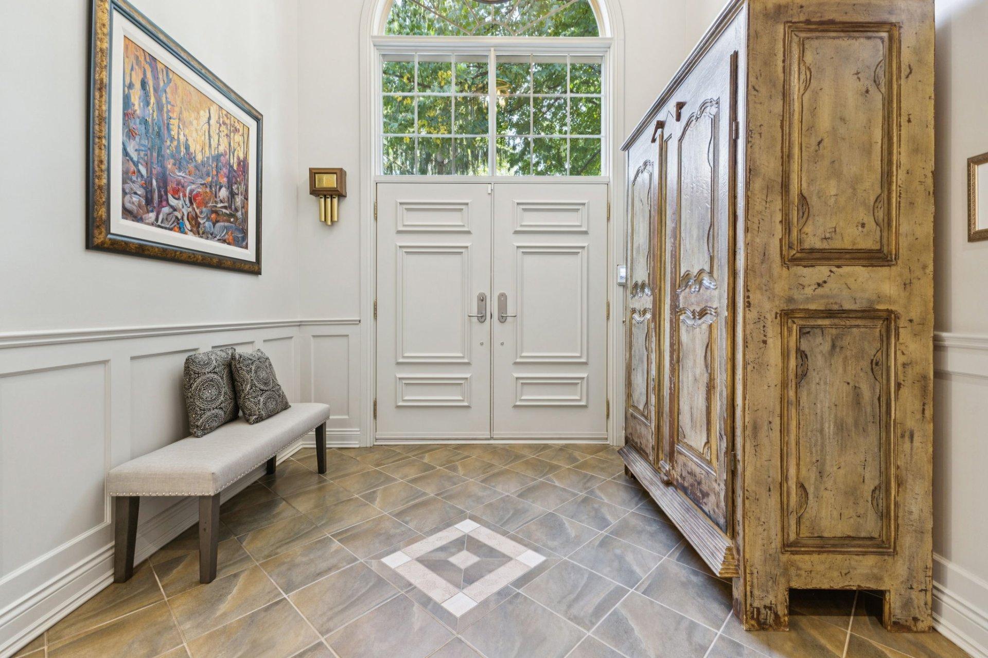 









6


Place Léonard

,
Gatineau (Buckingham),




QC
J8L3N4

