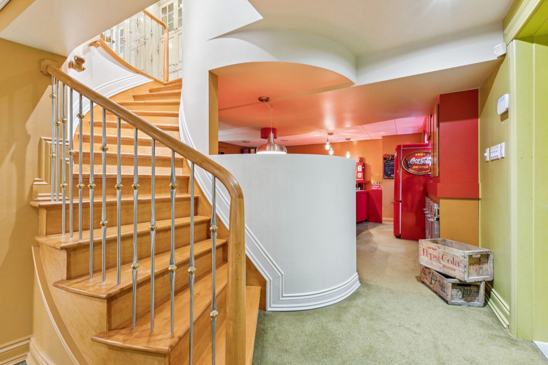 









6


Place Léonard

,
Gatineau (Buckingham),




QC
J8L3N4

