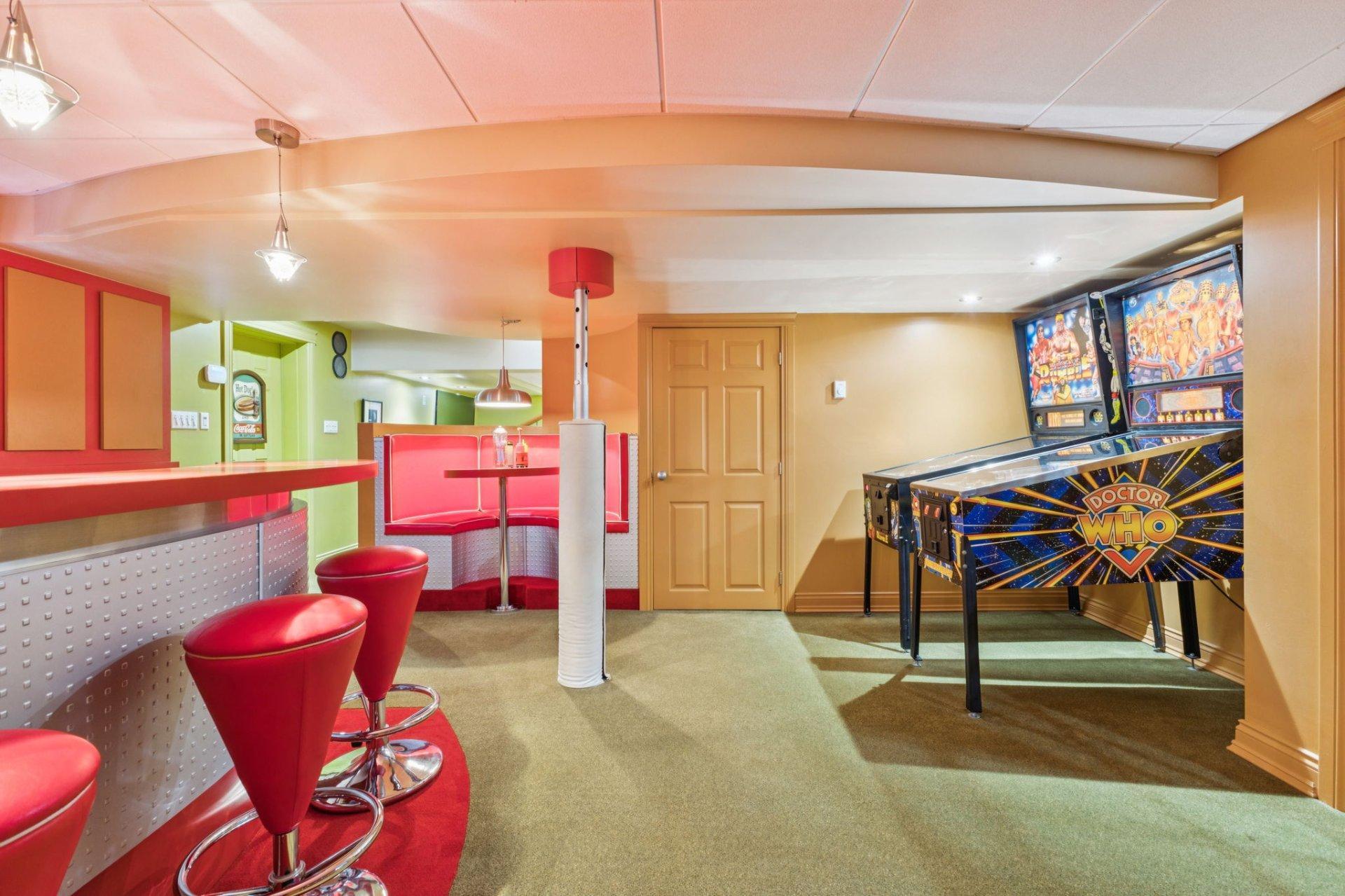 









6


Place Léonard

,
Gatineau (Buckingham),




QC
J8L3N4

