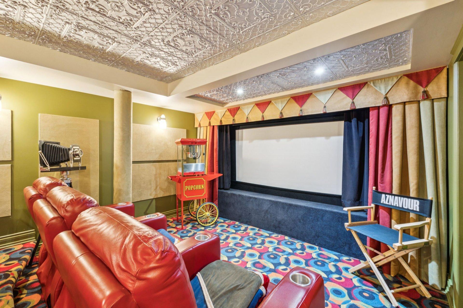 









6


Place Léonard

,
Gatineau (Buckingham),




QC
J8L3N4

