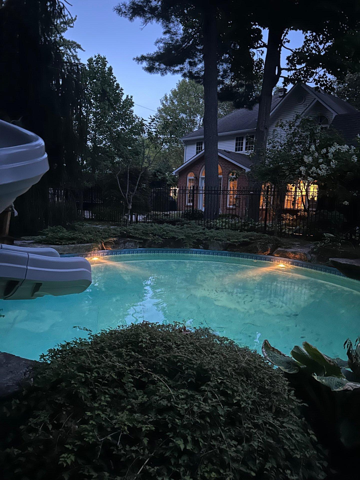 









6


Place Léonard

,
Gatineau (Buckingham),




QC
J8L3N4

