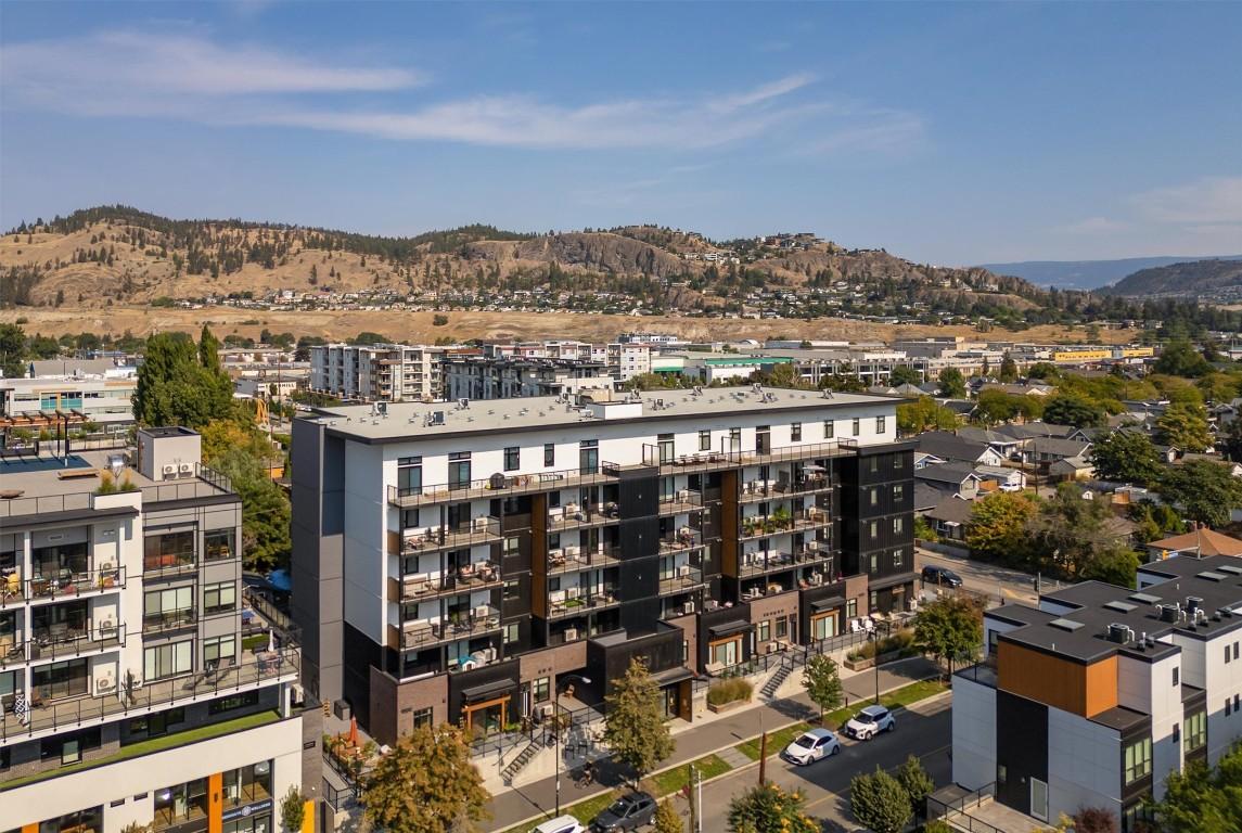 









660


Cawston

Avenue, 106,
Kelowna,




BC
V1Y 2L1

