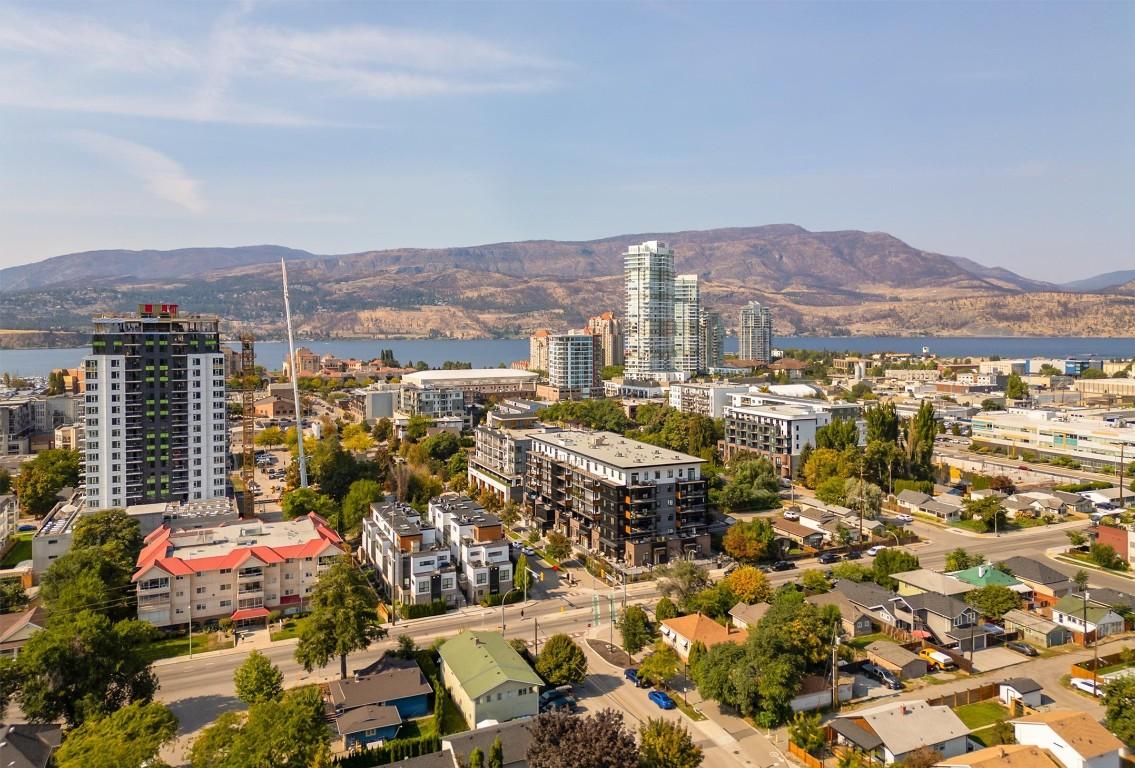 









660


Cawston

Avenue, 106,
Kelowna,




BC
V1Y 2L1

