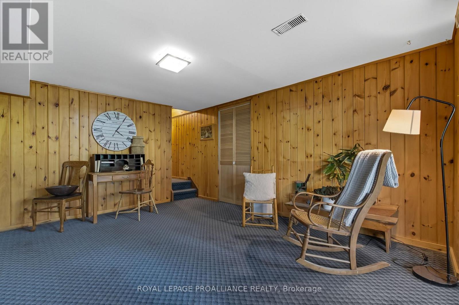 












383 HANSEN ROAD

,
Brighton,




Ontario
K0K1H0

