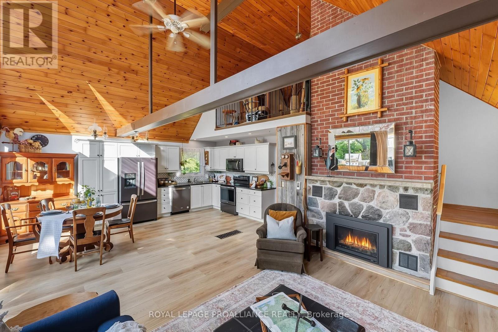 












383 HANSEN ROAD

,
Brighton,




Ontario
K0K1H0

