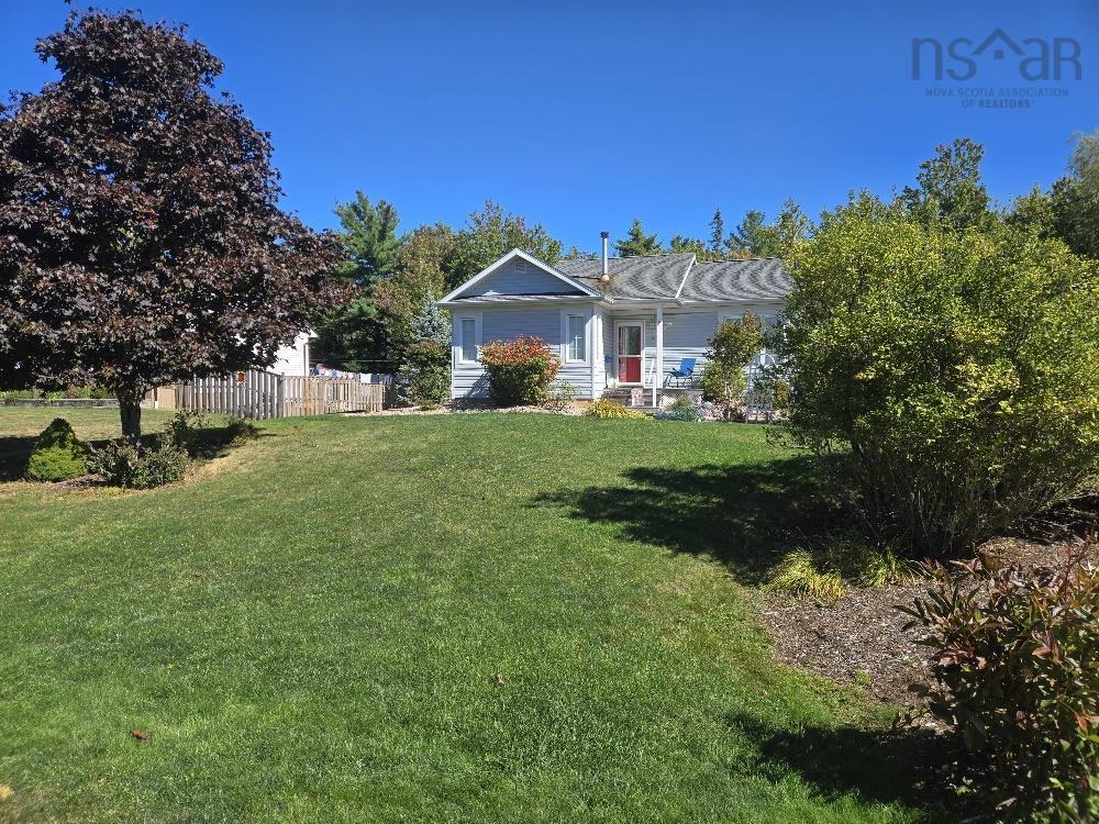 












40 Silverwood Dr.

,
Valley,




NS
B2N 6Y6

