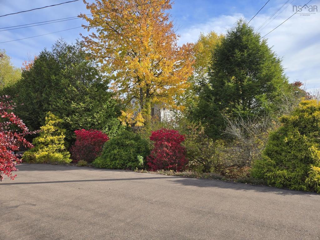 












40 Silverwood Dr.

,
Valley,




NS
B2N 6Y6

