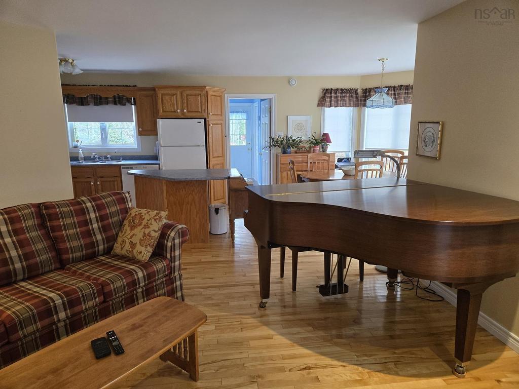 












40 Silverwood Dr.

,
Valley,




NS
B2N 6Y6

