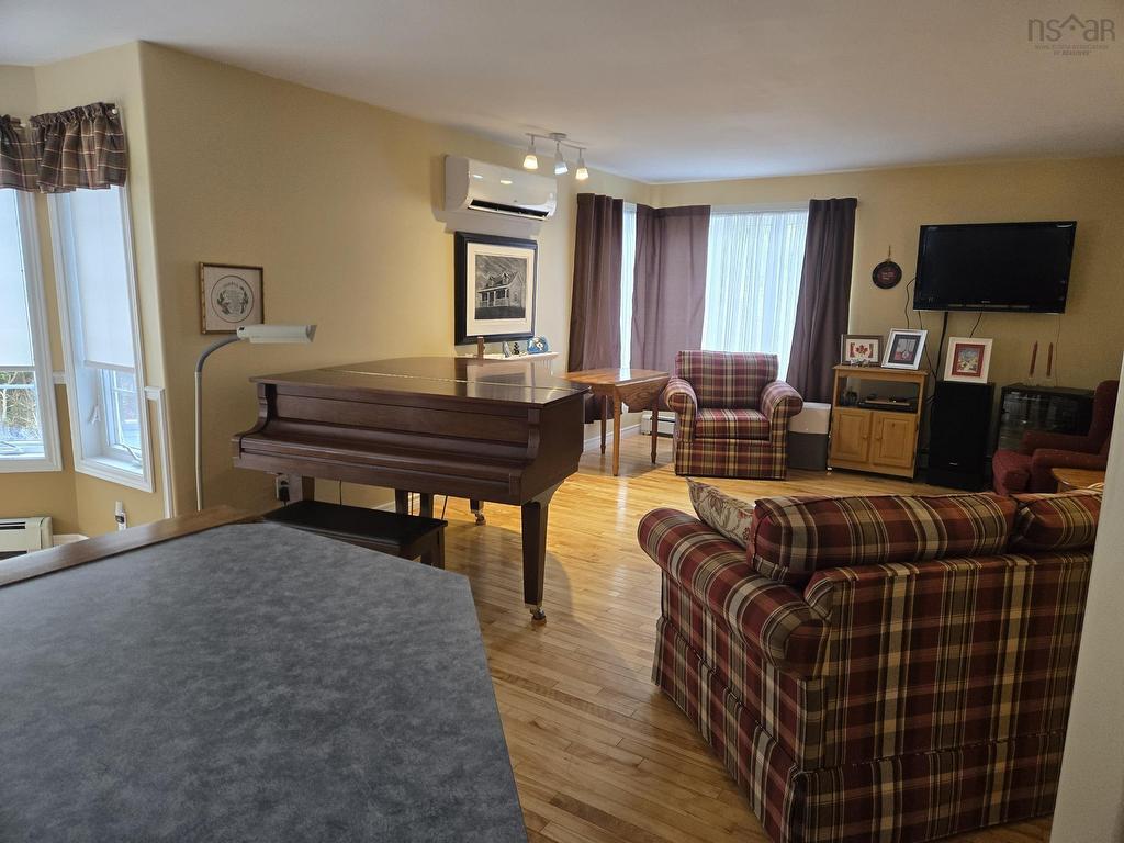 












40 Silverwood Dr.

,
Valley,




NS
B2N 6Y6

