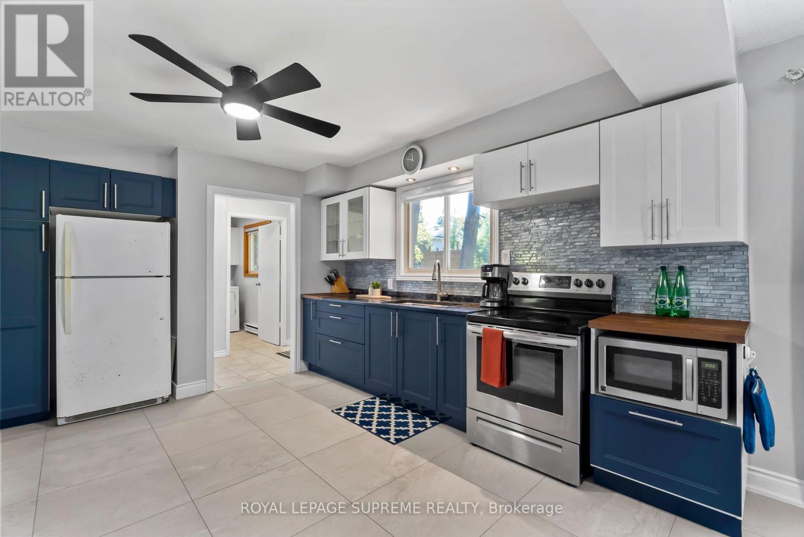 












42 BIRCH STREET

,
South Bruce Peninsula,




Ontario
N0H2G0

