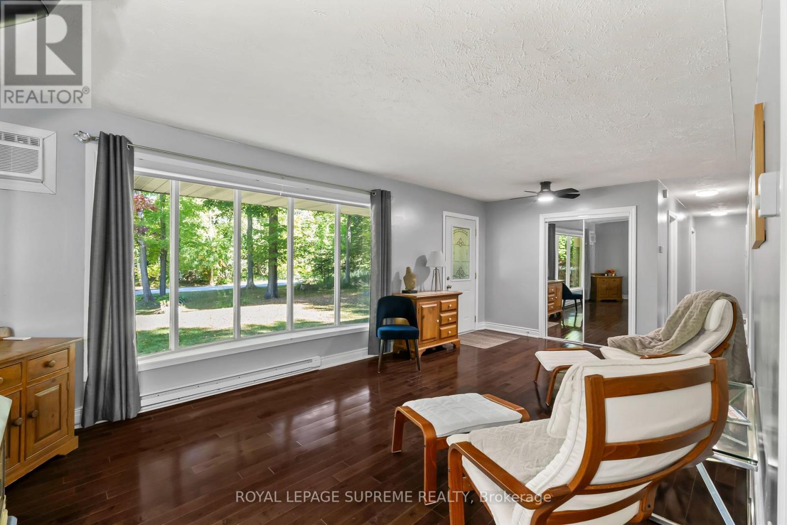 












42 BIRCH STREET

,
South Bruce Peninsula,




Ontario
N0H2G0

