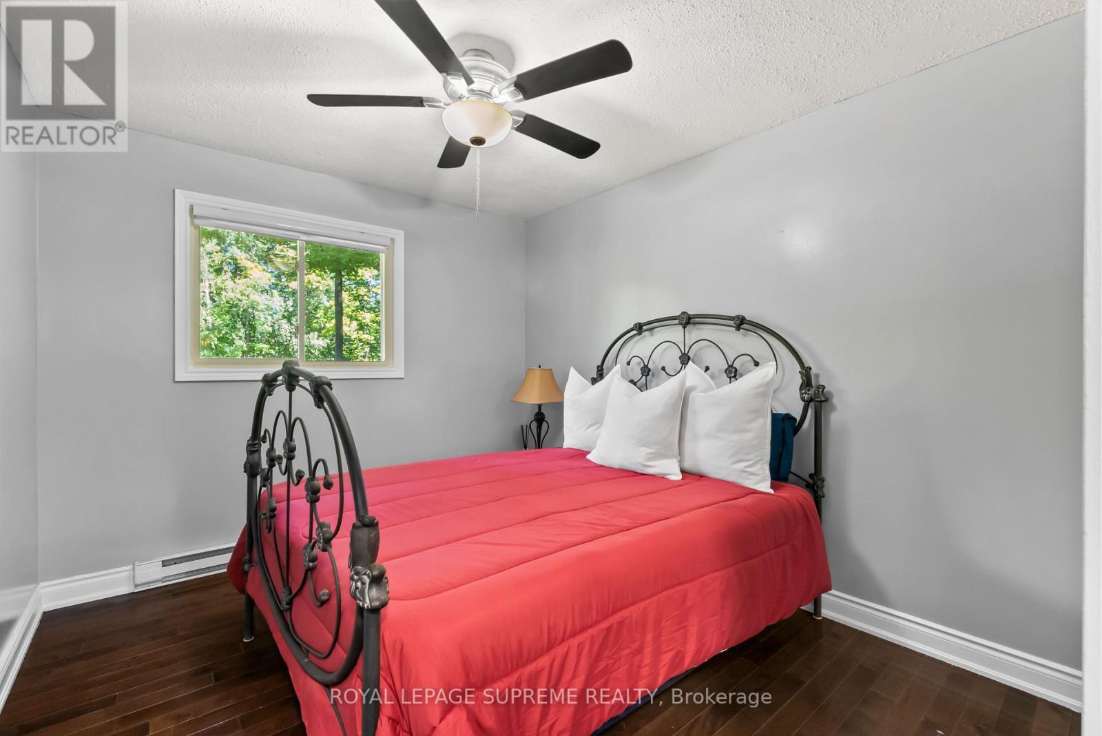 












42 BIRCH STREET

,
South Bruce Peninsula,




Ontario
N0H2G0

