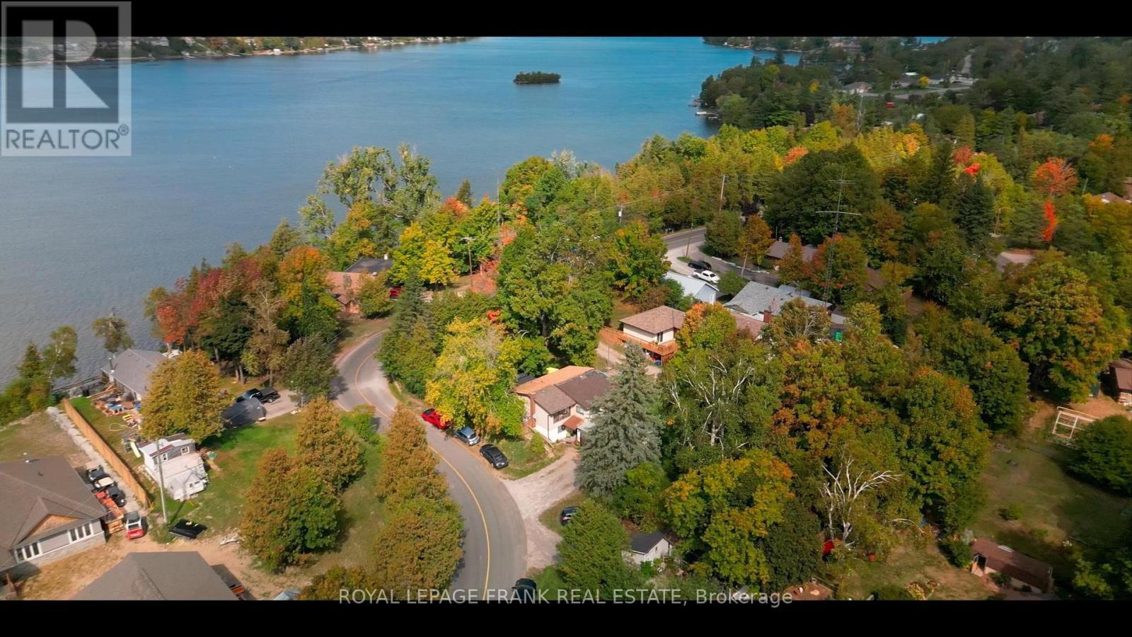 












153 FIFES BAY ROAD

,
Selwyn,




Ontario
K9J6X3

