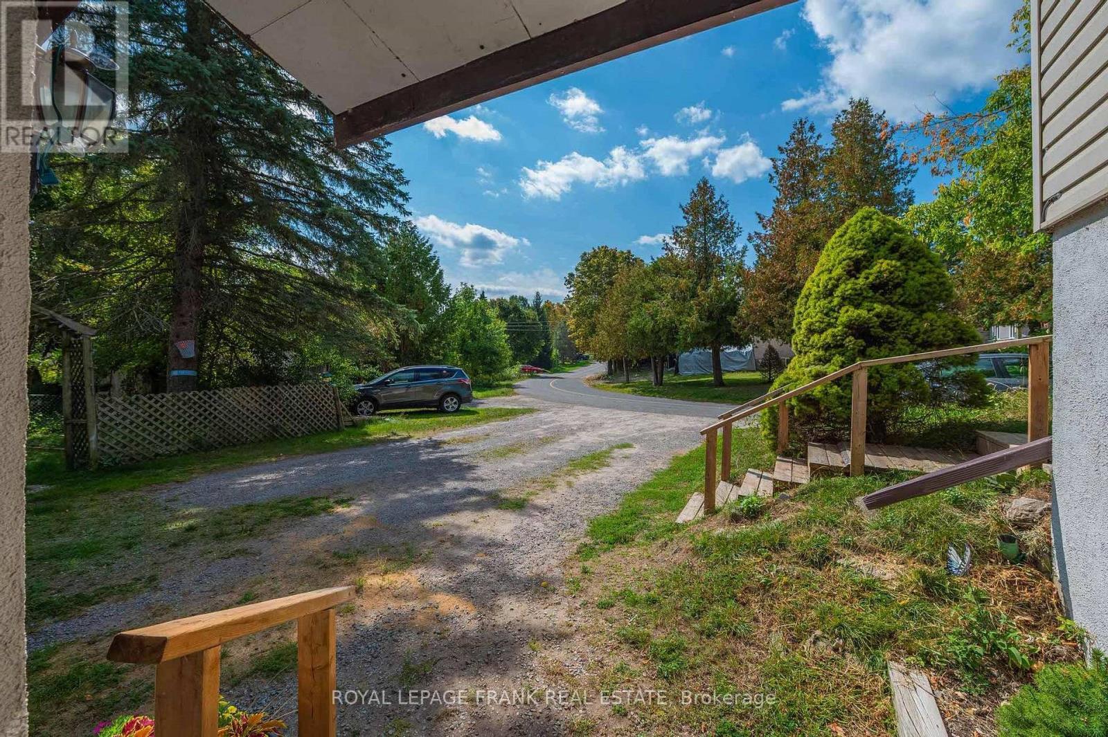 












153 FIFES BAY ROAD

,
Selwyn,




Ontario
K9J6X3

