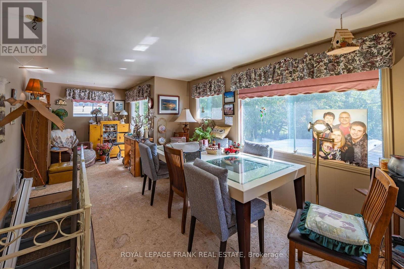 












153 FIFES BAY ROAD

,
Selwyn,




Ontario
K9J6X3

