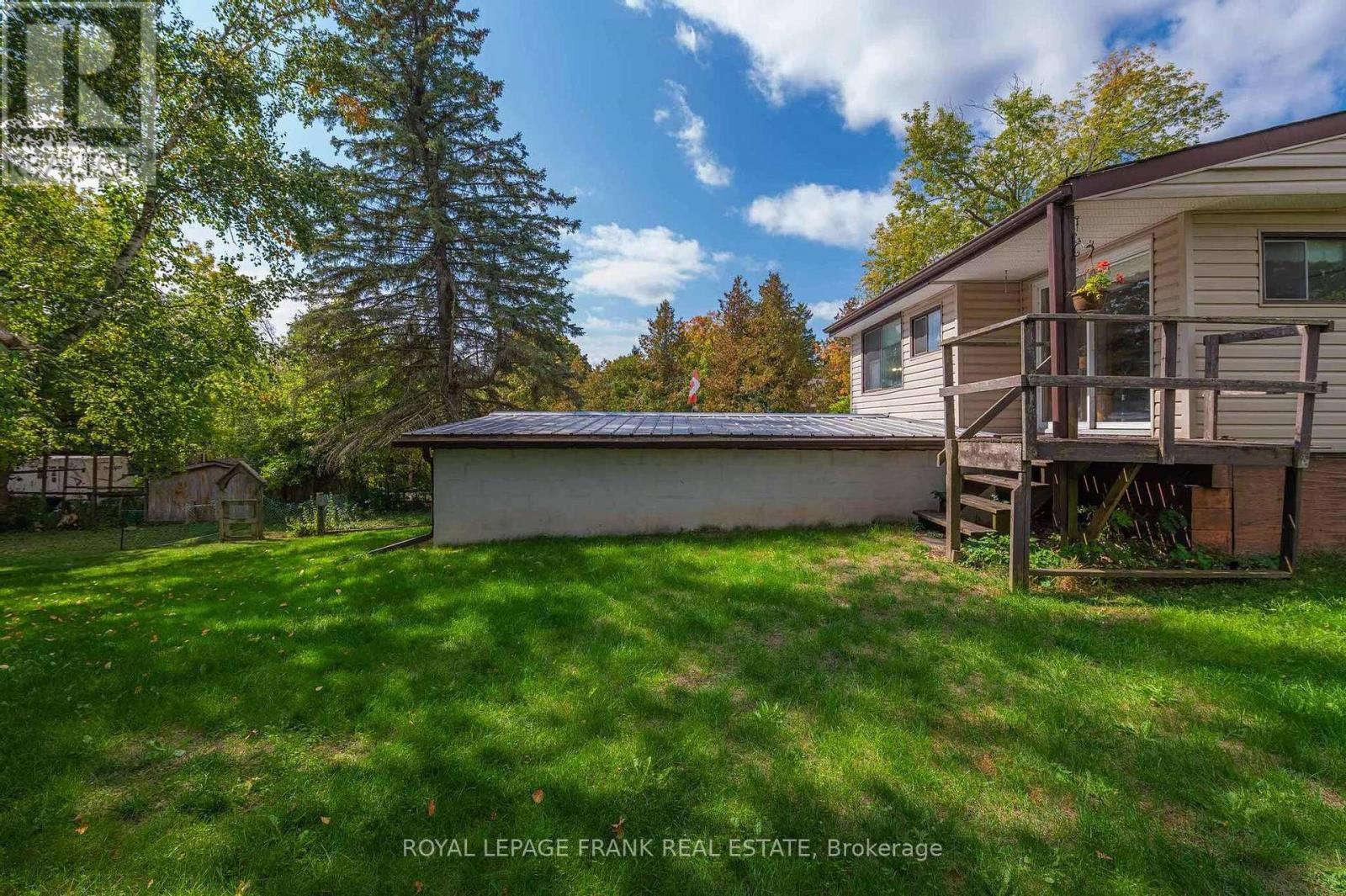 












153 FIFES BAY ROAD

,
Selwyn,




Ontario
K9J6X3

