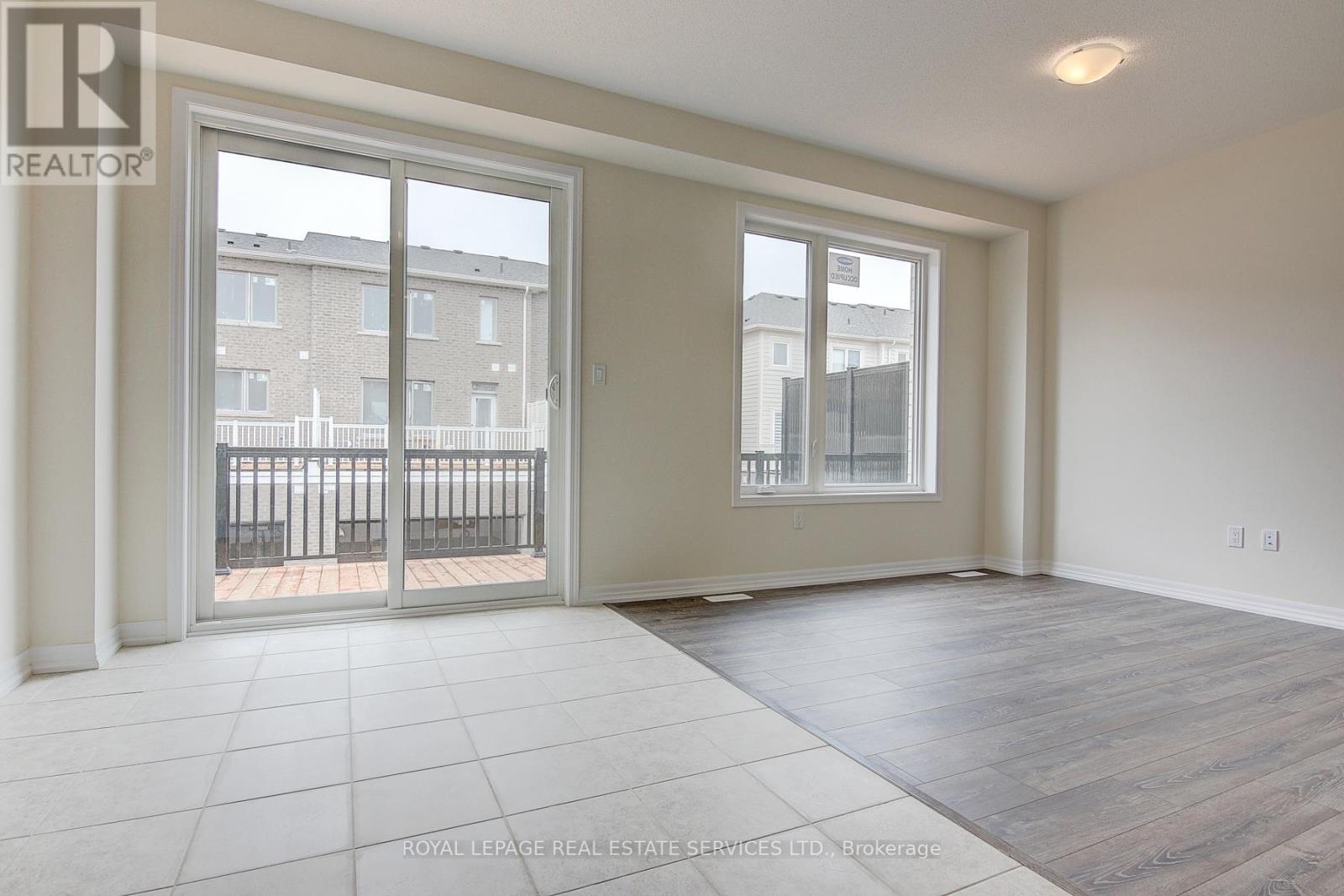 












8 - 3256 CHARLES FAY PASSAGE

,
Oakville,




Ontario
L6M1S2

