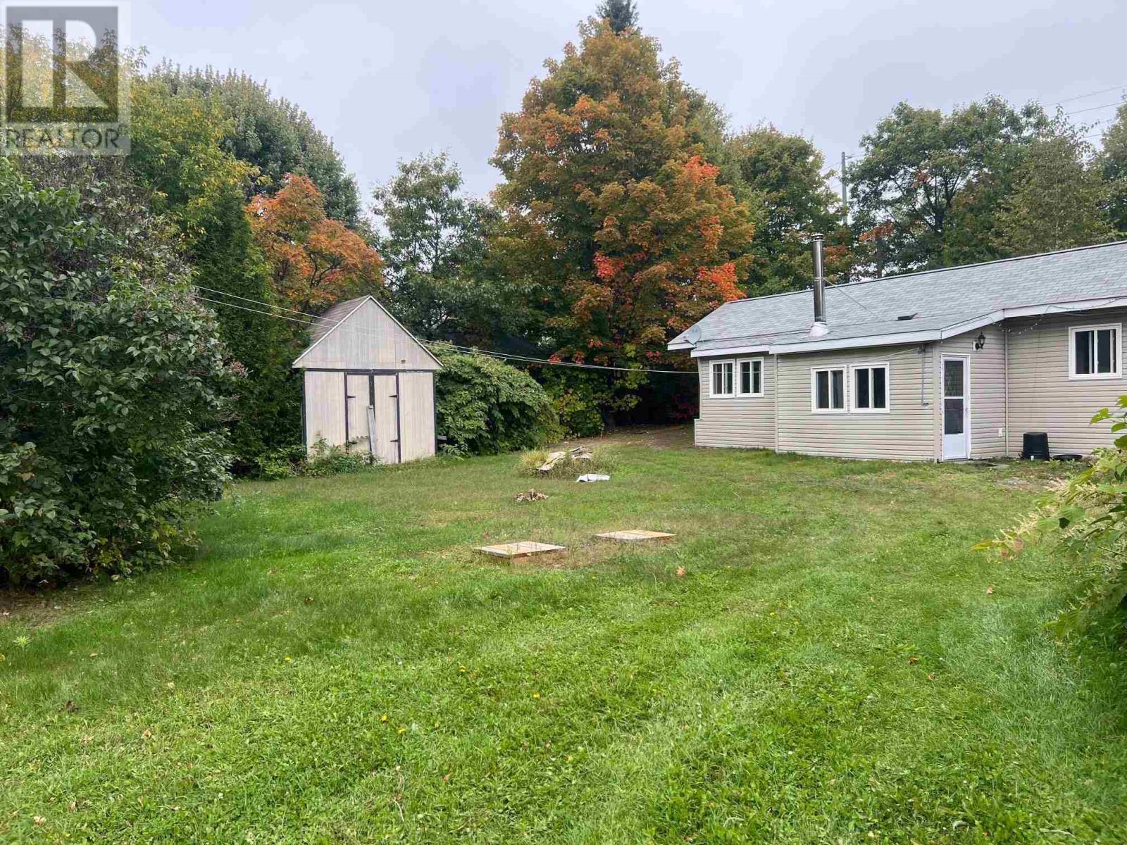 












6 Oak

,
Blind River,




Ontario
P0R1B0

