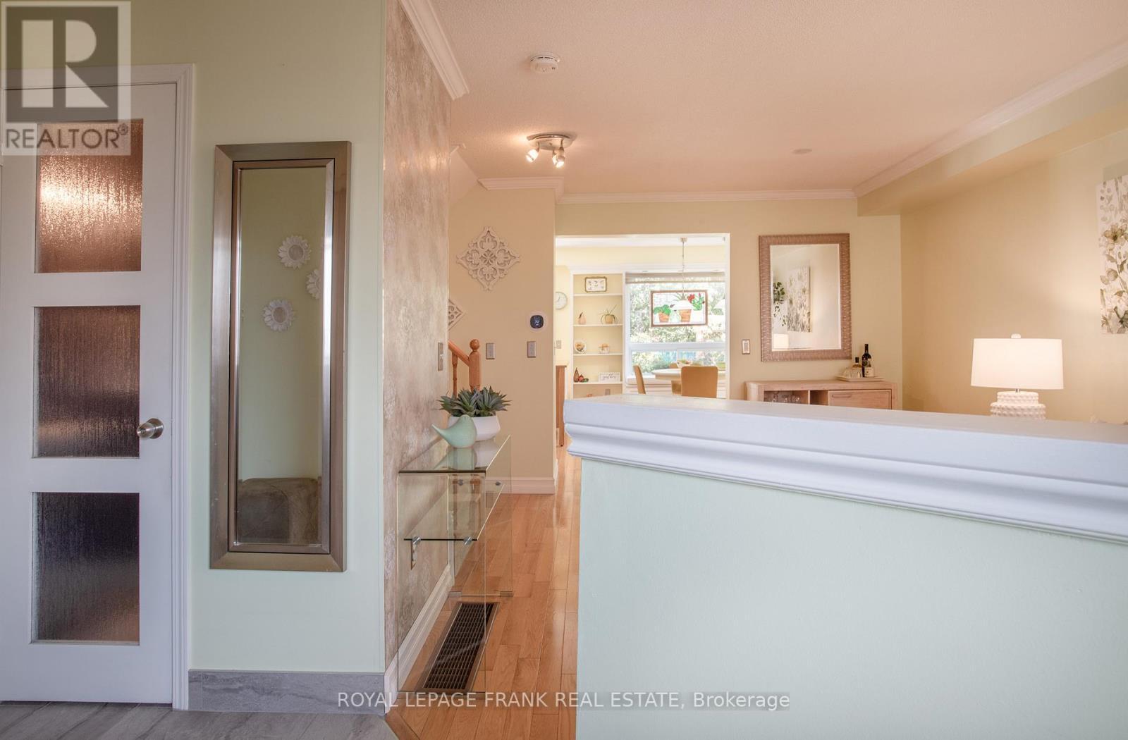 












36 GREENGROVE WAY

,
Whitby (Rolling Acres),




Ontario
L1R2N4

