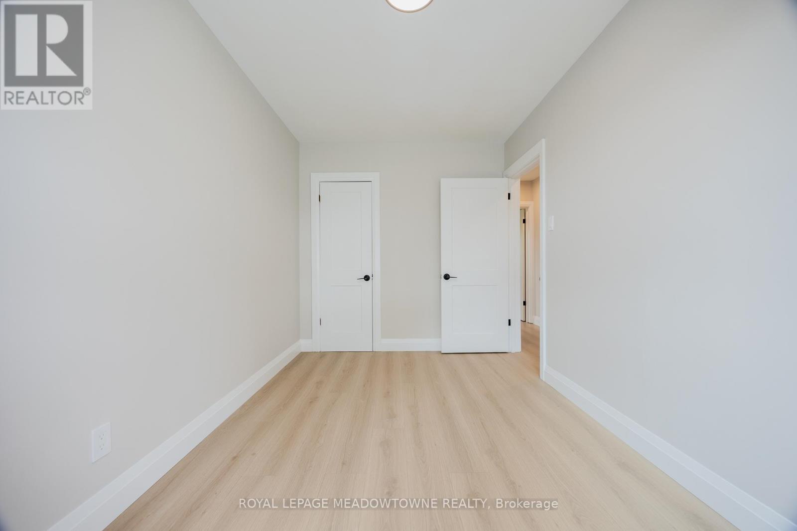 












92 THE WESTWAY

,
Toronto,




Ontario
M9P2B2

