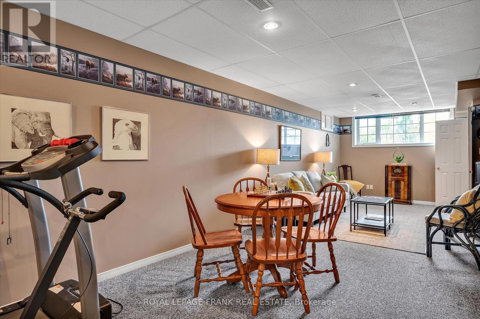 












2114 EASTHILL DRIVE

,
Peterborough (Ashburnham Ward 4),




Ontario
K9L1Y8

