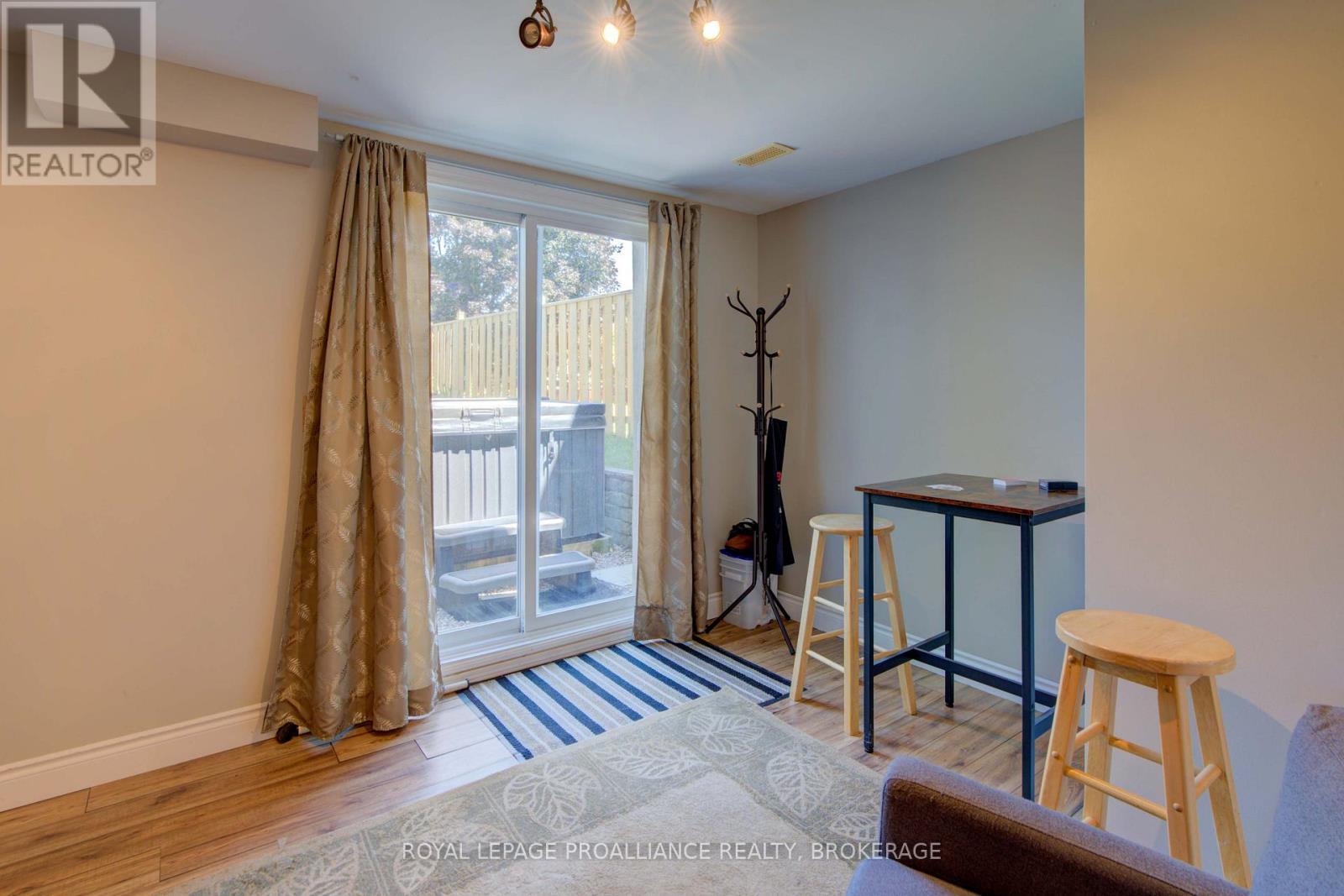 












1078 LOMBARDY STREET

,
Kingston (South of Taylor-Kidd Blvd),




Ontario
K7M8M6

