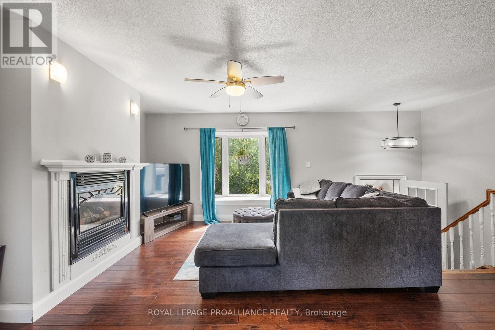 












8 ORIOLE CRESCENT

,
Hamilton Township (Baltimore),




Ontario
K0K1C0

