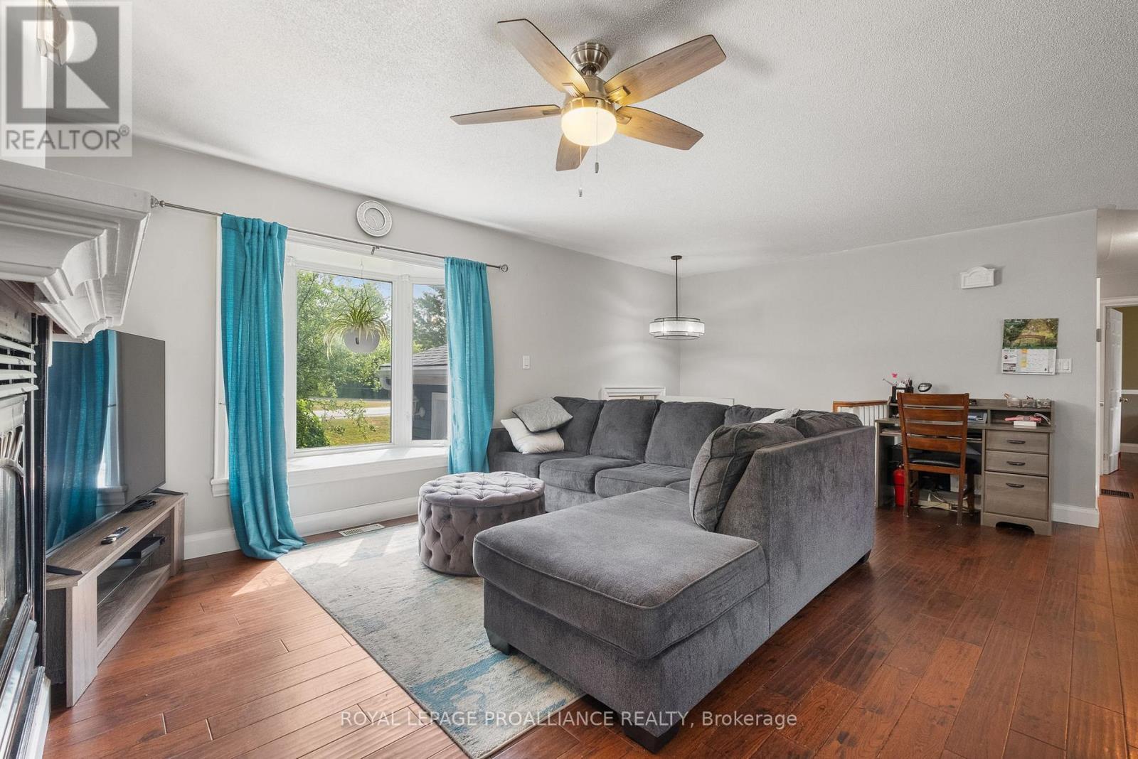 












8 ORIOLE CRESCENT

,
Hamilton Township (Baltimore),




Ontario
K0K1C0

