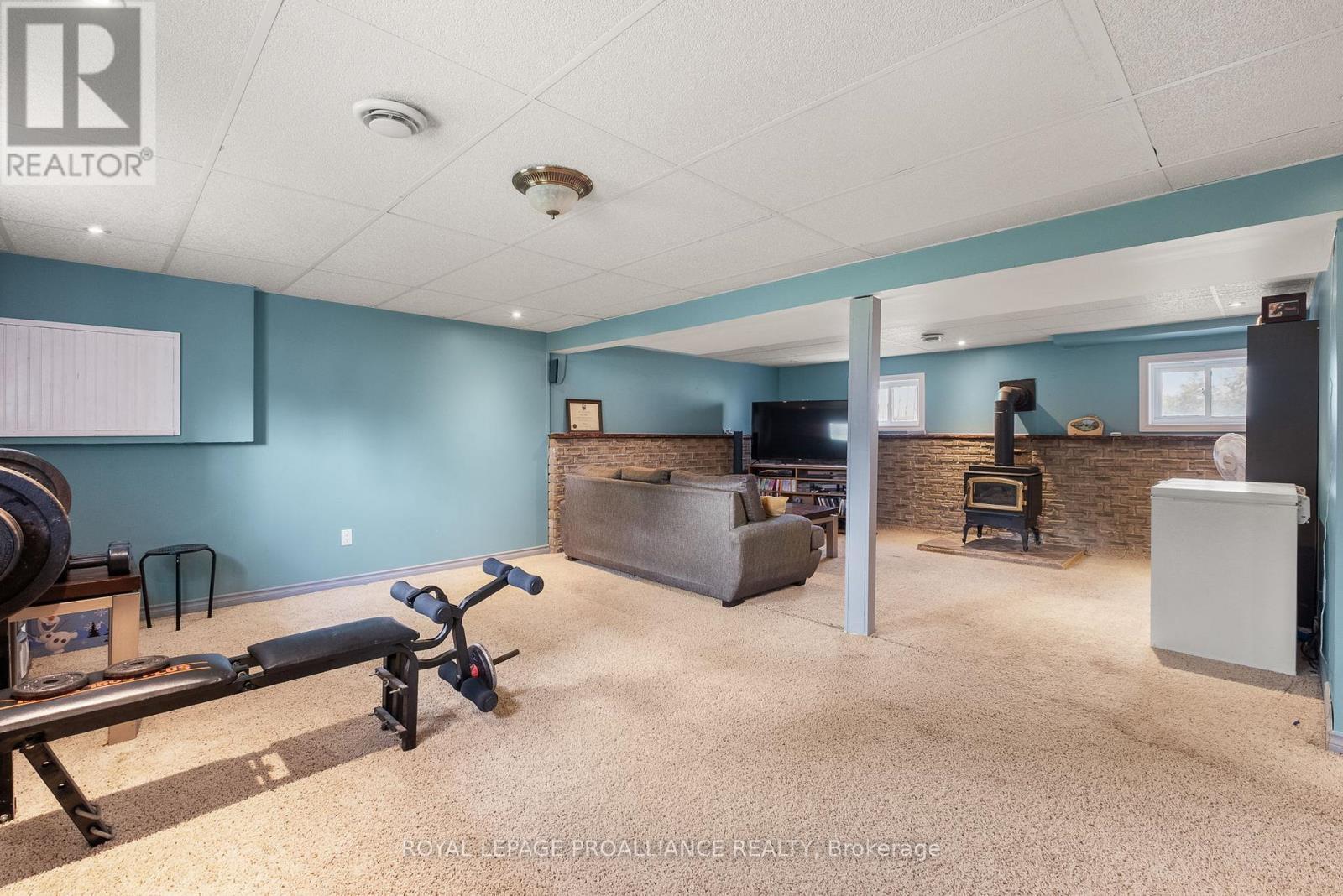 












8 ORIOLE CRESCENT

,
Hamilton Township (Baltimore),




Ontario
K0K1C0


