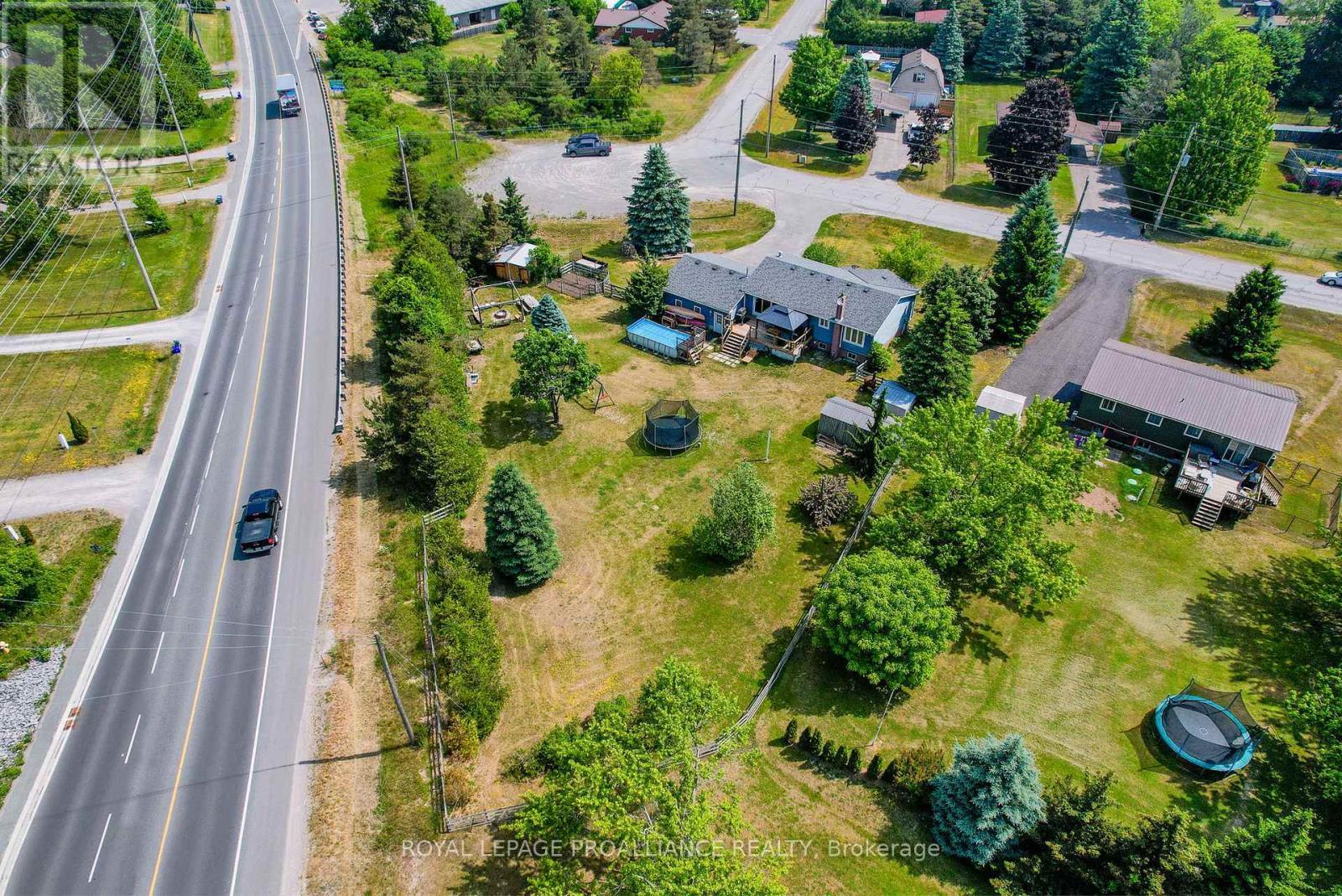 












8 ORIOLE CRESCENT

,
Hamilton Township (Baltimore),




Ontario
K0K1C0

