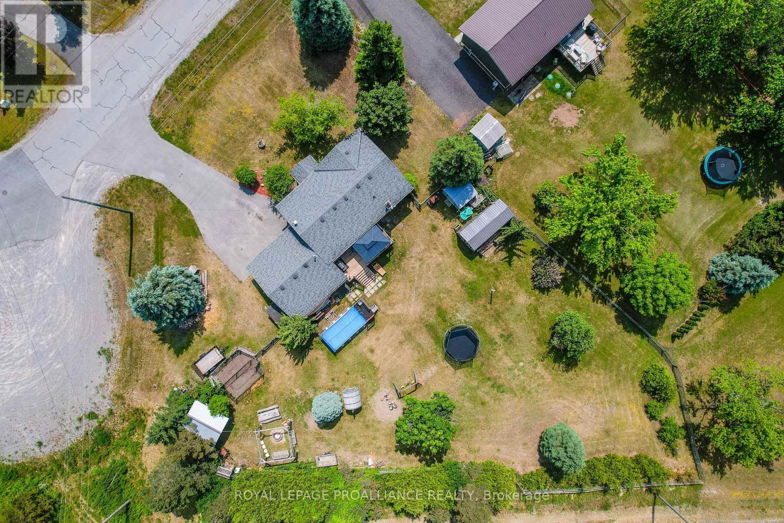 












8 ORIOLE CRESCENT

,
Hamilton Township (Baltimore),




Ontario
K0K1C0


