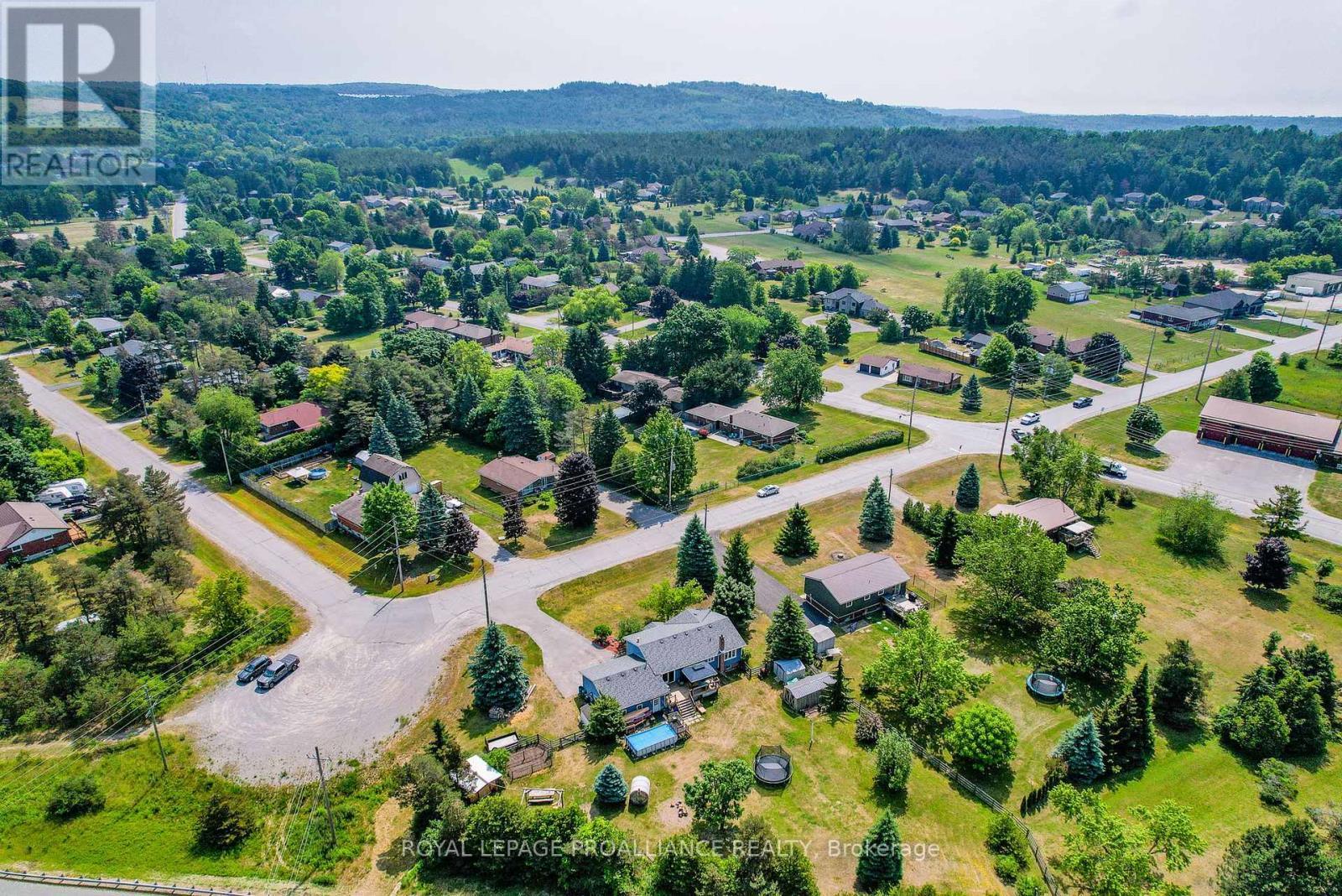












8 ORIOLE CRESCENT

,
Hamilton Township (Baltimore),




Ontario
K0K1C0

