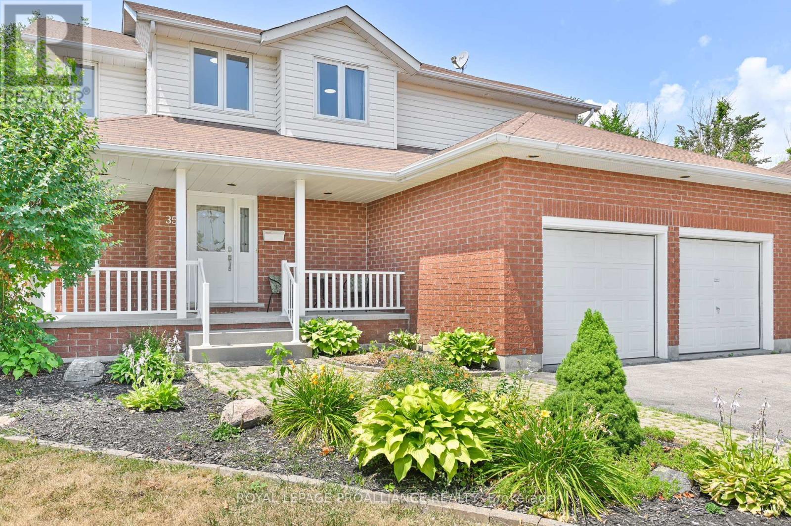 












35 LORAINE AVENUE

,
Quinte West (Trenton Ward),




Ontario
K8V6R4

