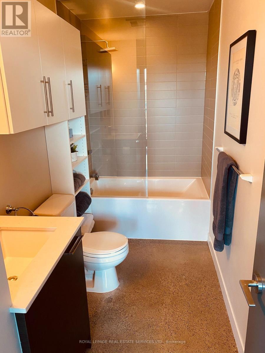 












812 - 510 KING STREET E

,
Toronto,




Ontario
M5A1M1

