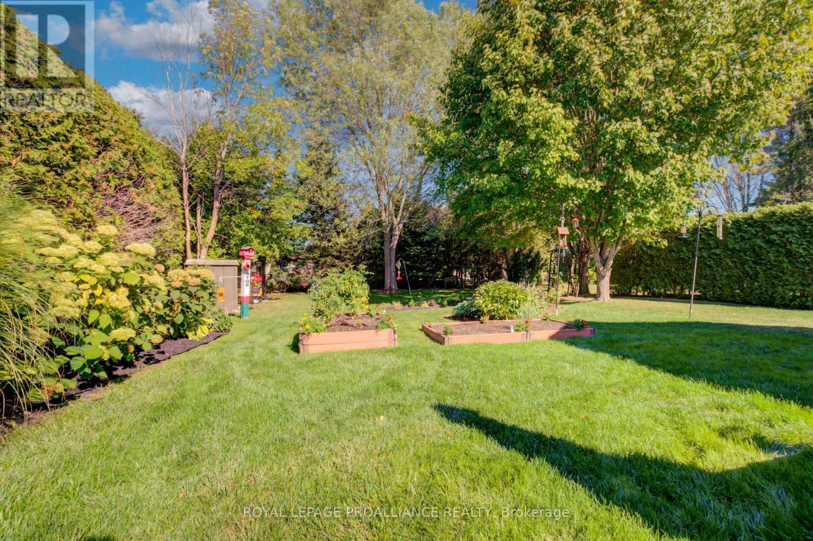 












25 MILLS ROAD

,
Brighton,




Ontario
K0K1H0

