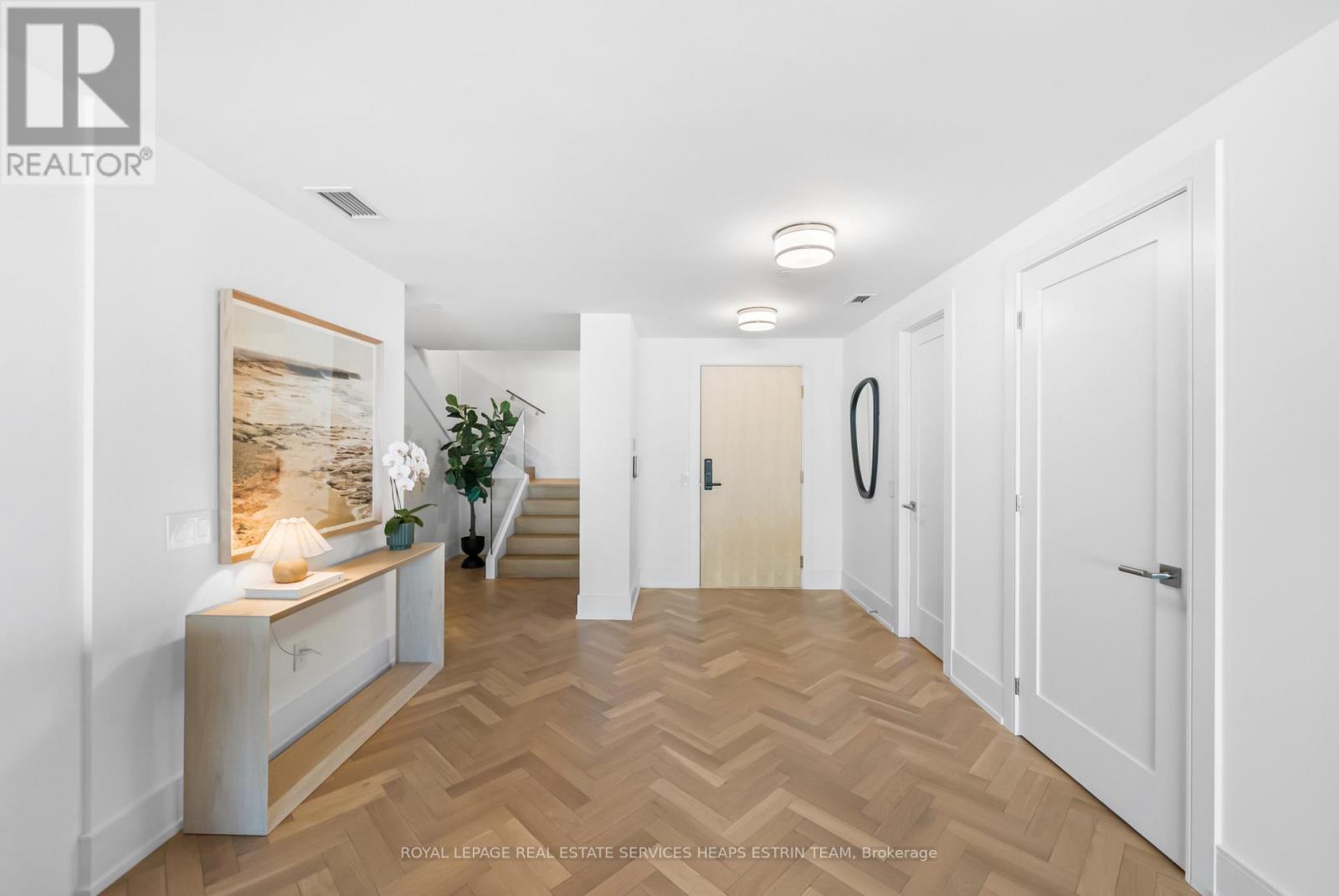 












213 - 155 MERCHANTS' WHARF

,
Toronto,




Ontario
M5A0Y4

