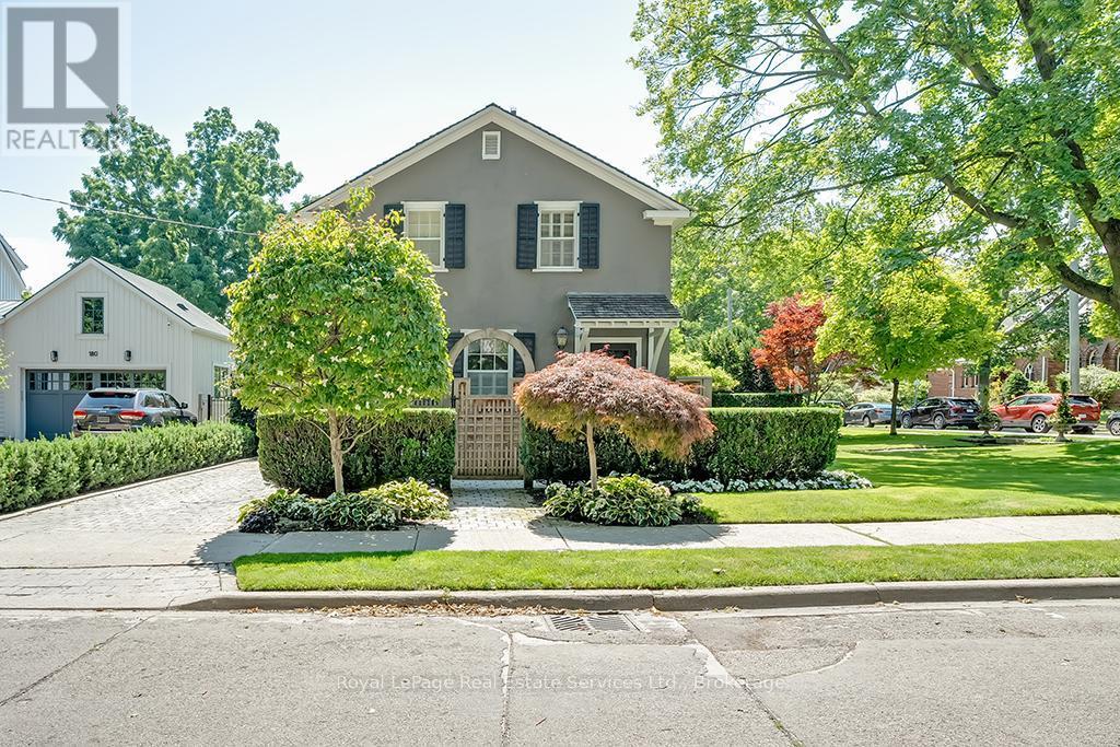 












53 THOMAS STREET

,
Oakville (OO Old Oakville),




Ontario
L6J3A2

