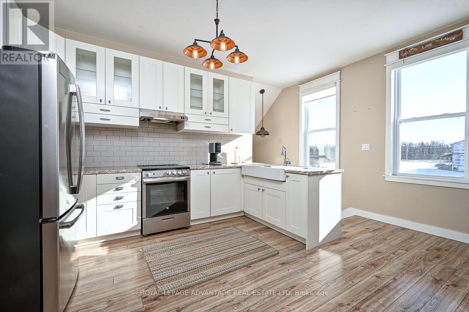 












455 CHURCHILL ROAD

,
Drummond/North Elmsley,




Ontario
K7A4S4

