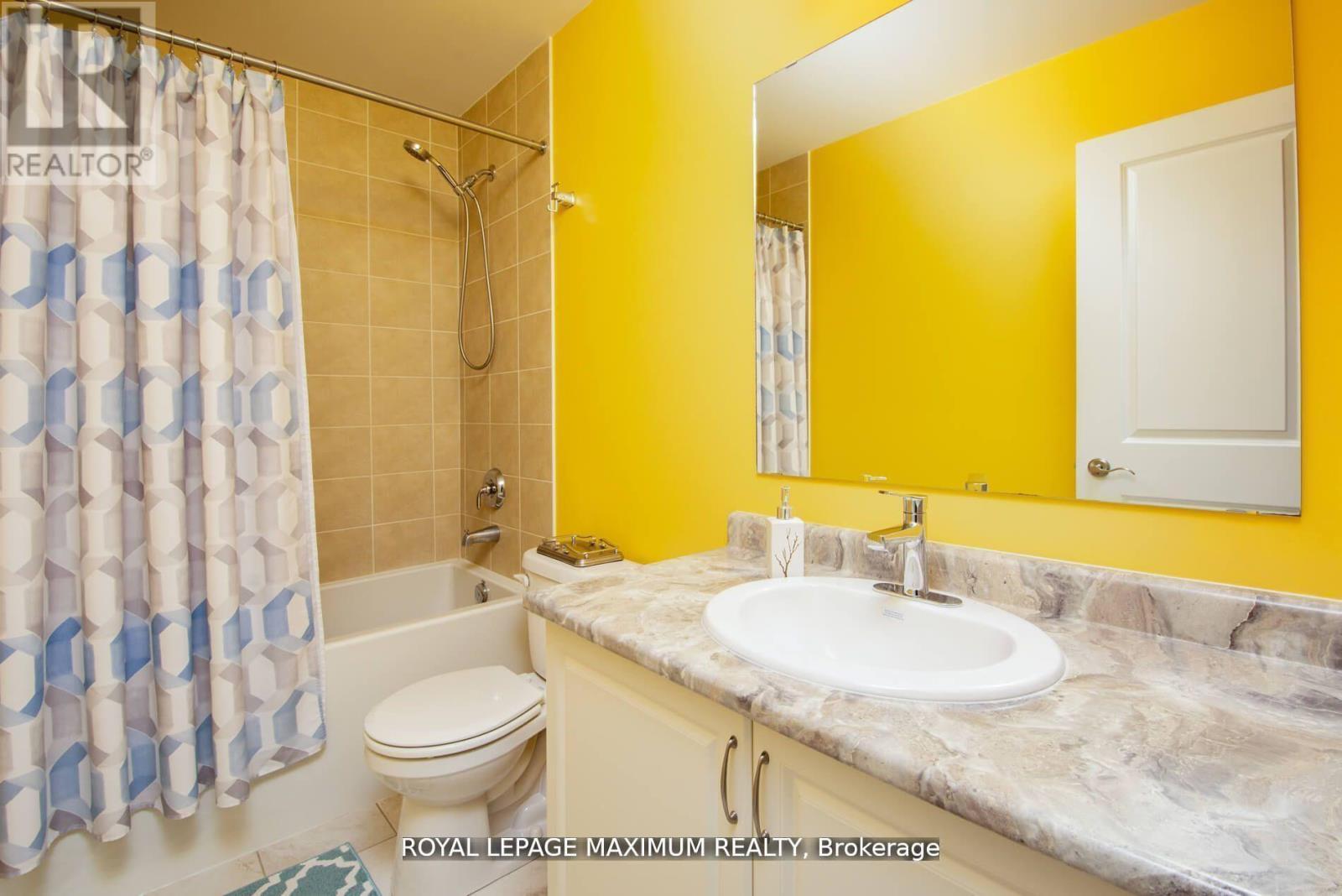 












8 - 31 TOWNLINE

,
Orangeville,




Ontario
L9W2K7

