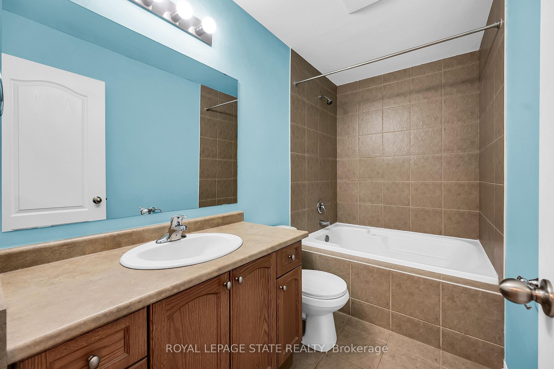 









170


Palacebeach

Trail, 24,
Hamilton,




ON
L8E 0H2


