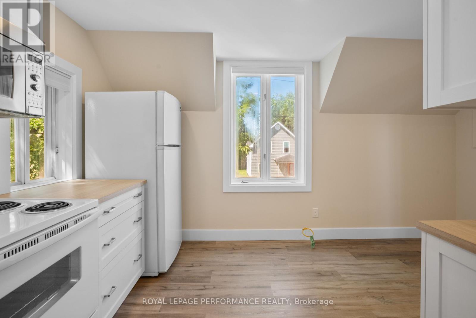 












137-139 MAIN STREET S

,
North Glengarry,




Ontario
K0C1A0

