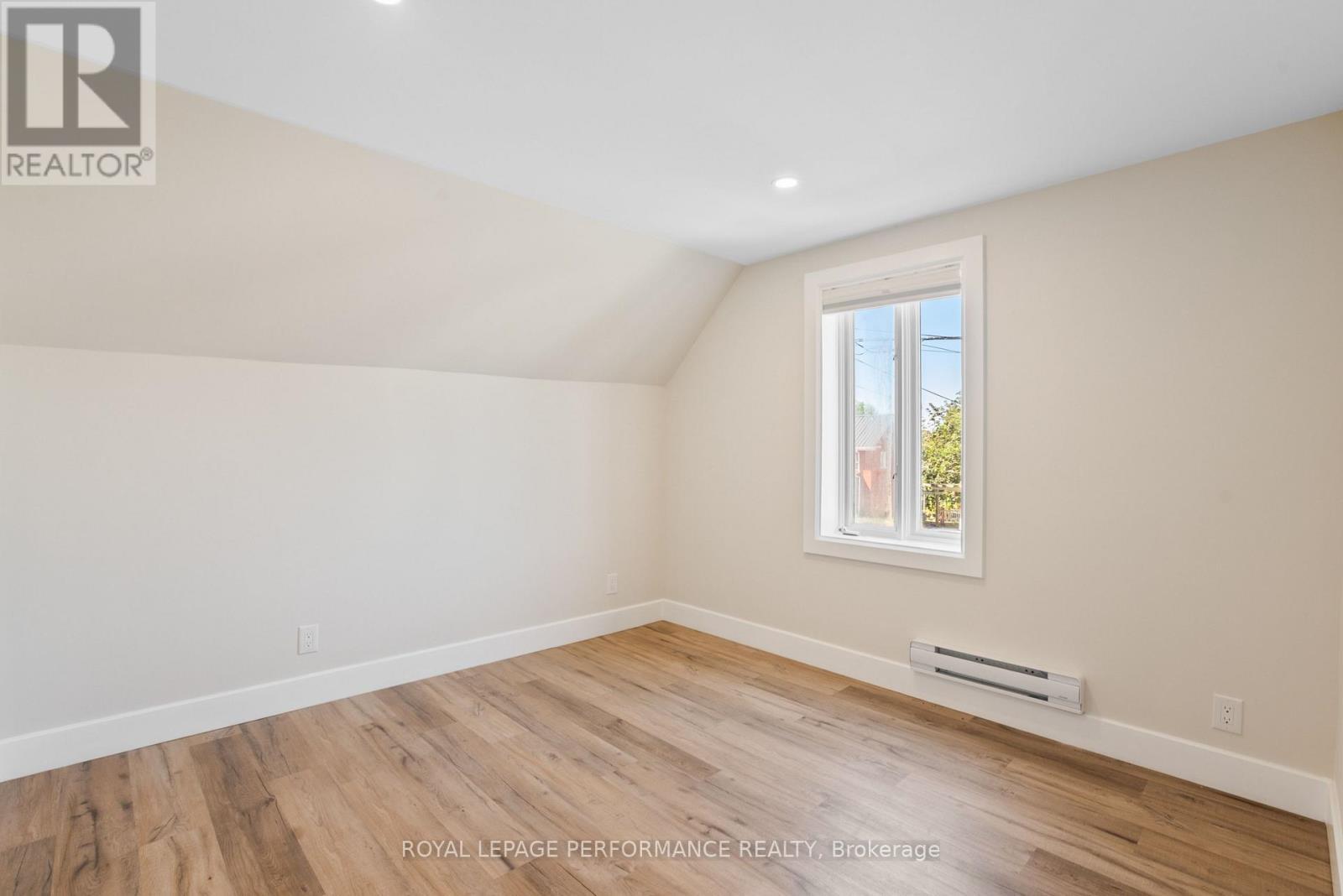 












137-139 MAIN STREET S

,
North Glengarry,




Ontario
K0C1A0

