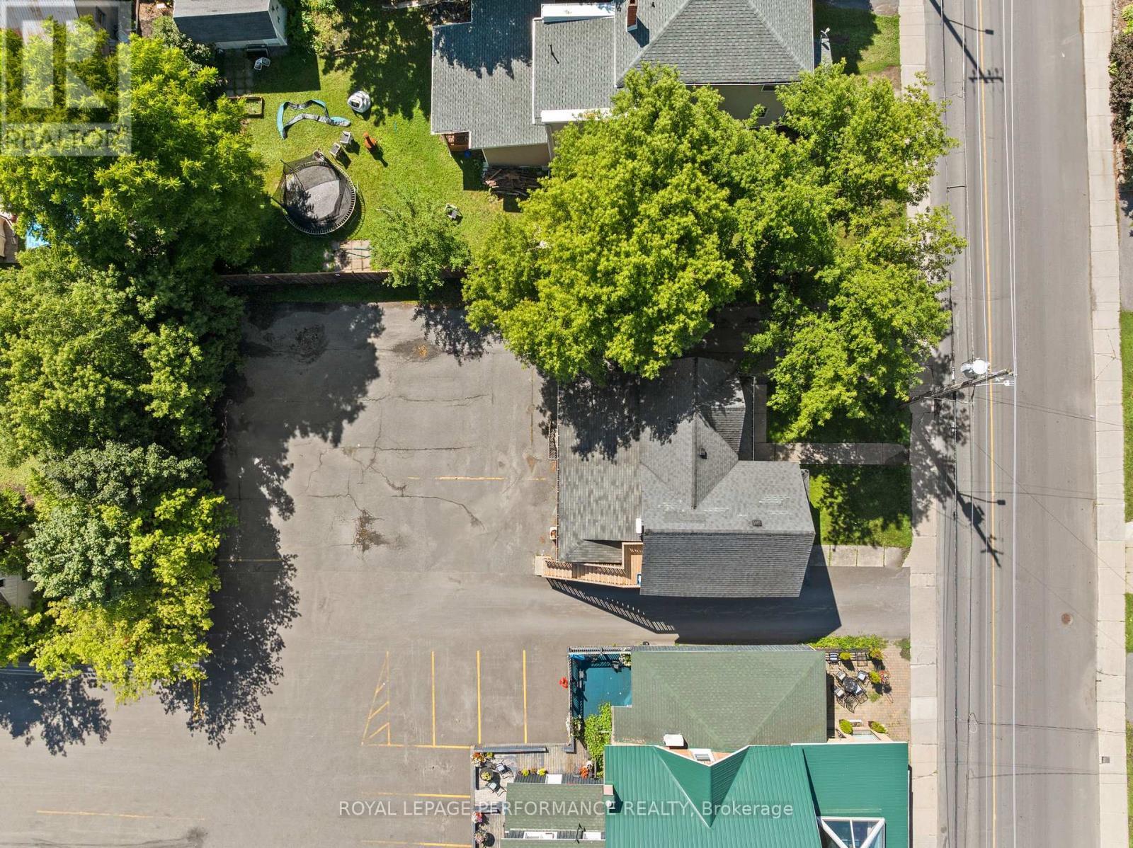 












137-139 MAIN STREET S

,
North Glengarry,




Ontario
K0C1A0

