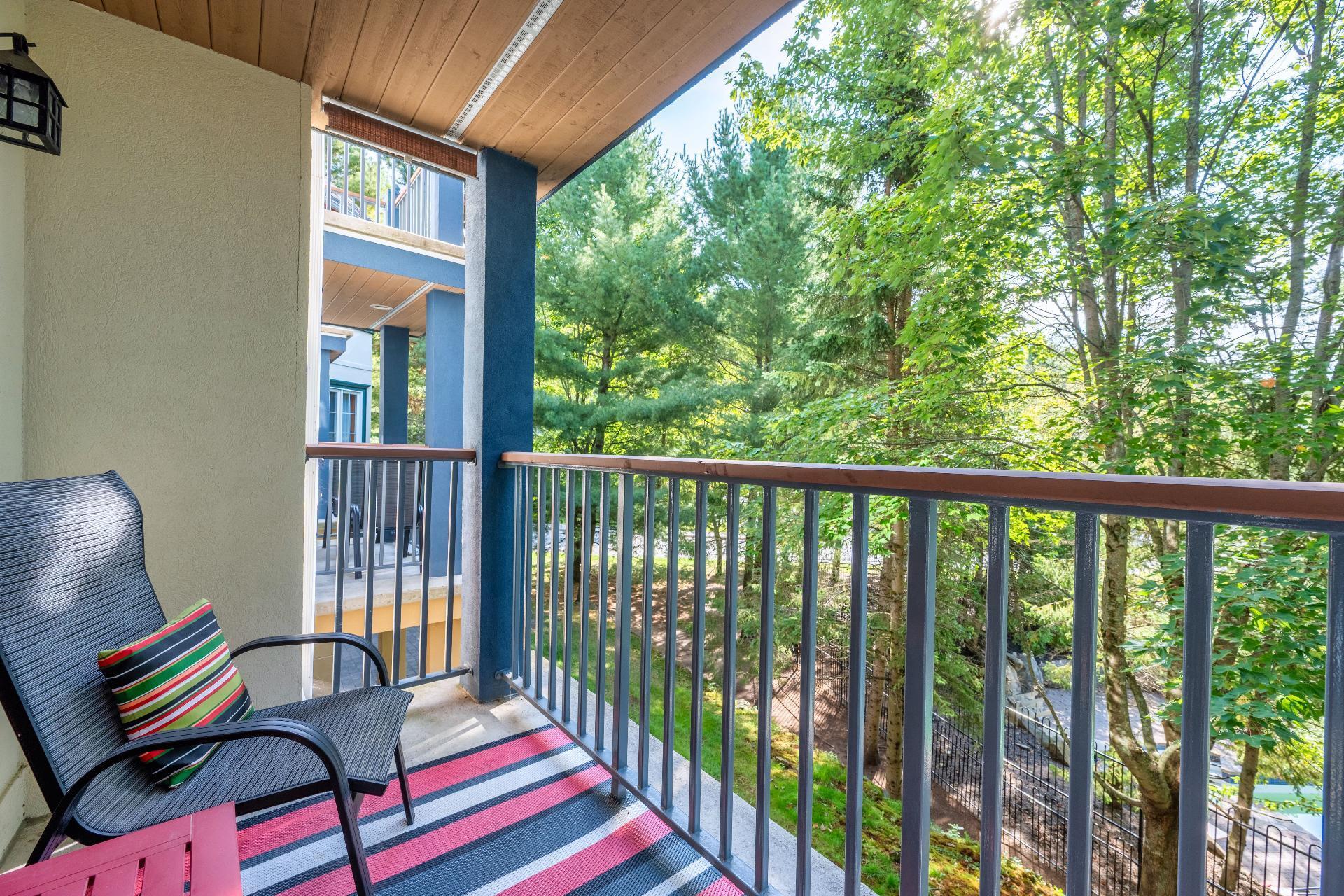 









140


Ch. au Pied-de-la-Montagne

, 313,
Mont-Tremblant,




QC
J8E3M2

