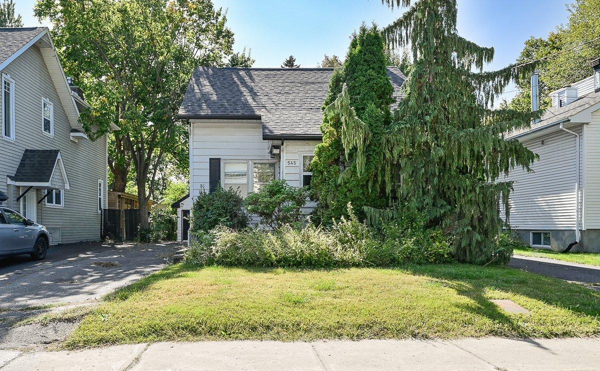 









545


Rue de Springfield

,
Longueuil (Greenfield Park),




QC
J4V1X9

