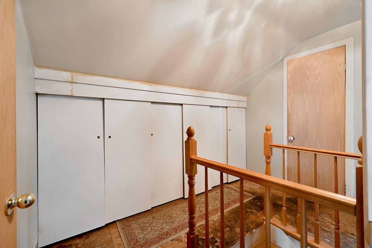 









545


Rue de Springfield

,
Longueuil (Greenfield Park),




QC
J4V1X9

