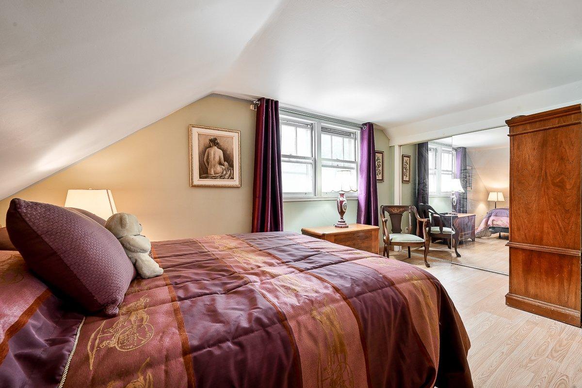 









545


Rue de Springfield

,
Longueuil (Greenfield Park),




QC
J4V1X9

